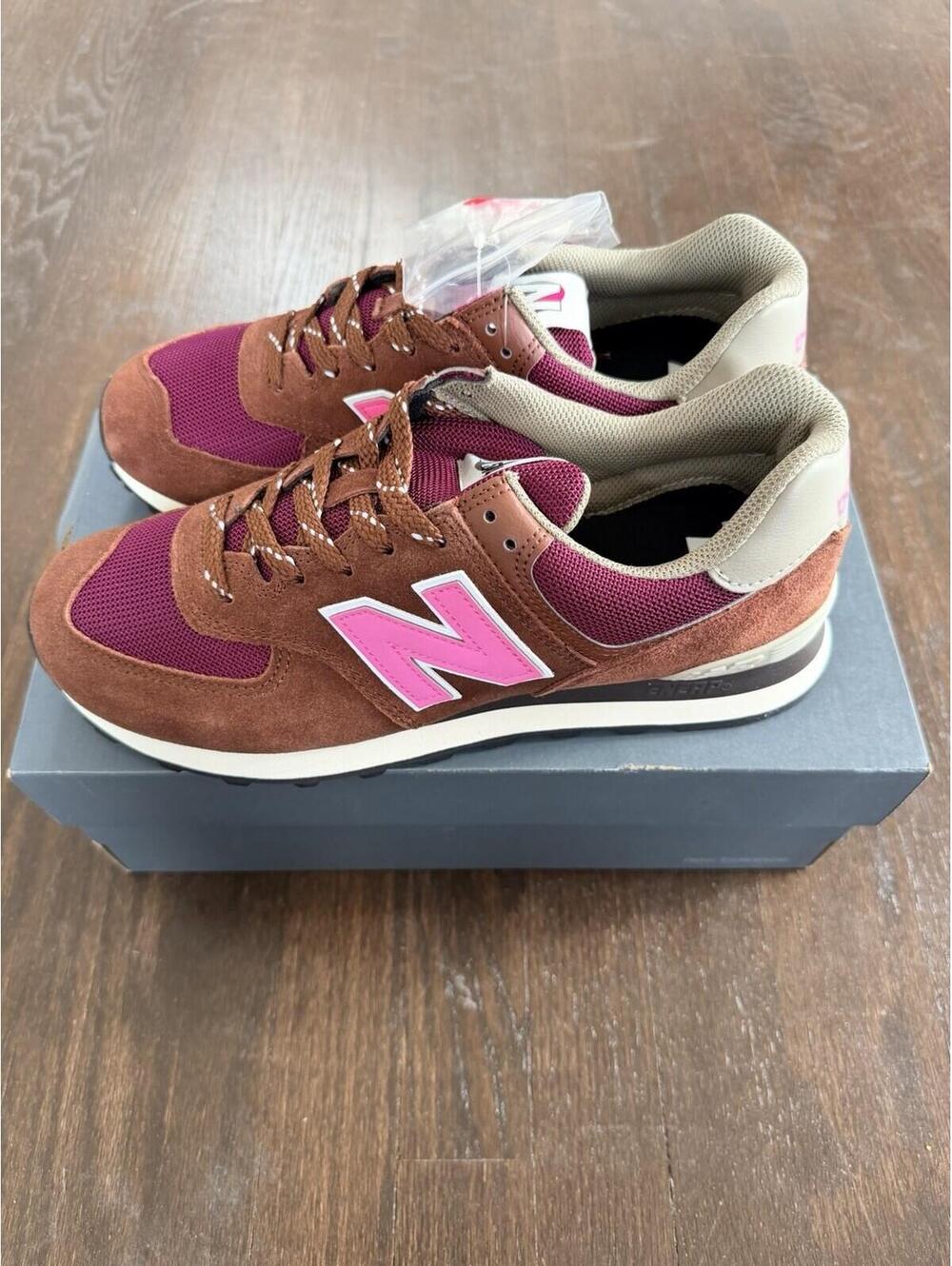 New Balance 574 Brown/Pink Men Size 9.5 RARE  Colorway BRAND NEW NEVER WORN🔥🔥